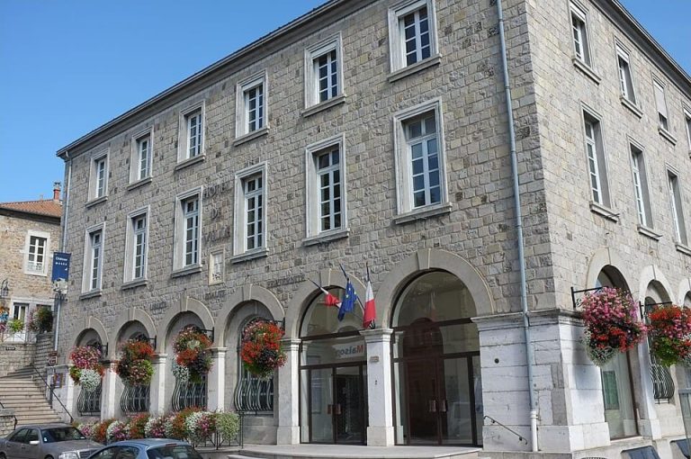 Tournon-sur-Rhône  (07300)